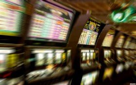 xx000slot Sportsbook mobile betting app Myanmar ဖုန်းဖြင့် ကစားနေပုံ